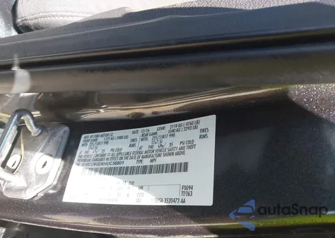 2017 Ford Escape Se z USA, uszkodzony, nr VIN 1FMCU9GD8HUC36801